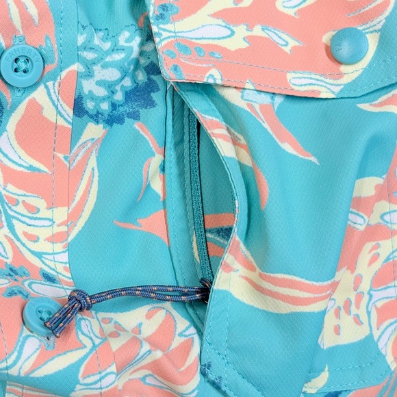 Faherty Shorelite Floral Button Down Shirt Mens M Ventilated Back NWT $148 - Picture 6 of 12